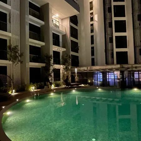 Seaside Pool View Studio Apartment At Kota Kinabalu City Centre Exterior photo