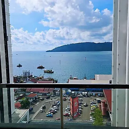 Seaside Pool View Studio Apartment At Kota Kinabalu City Centre Exterior photo