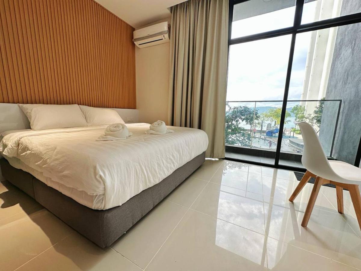 Seaside Pool View At Centre Apartment Kota Kinabalu
