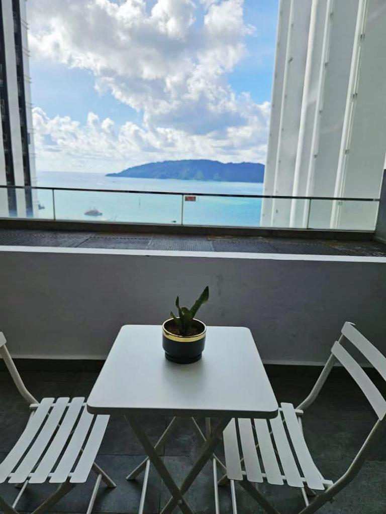 Seaside Pool View At Centre Apartment *