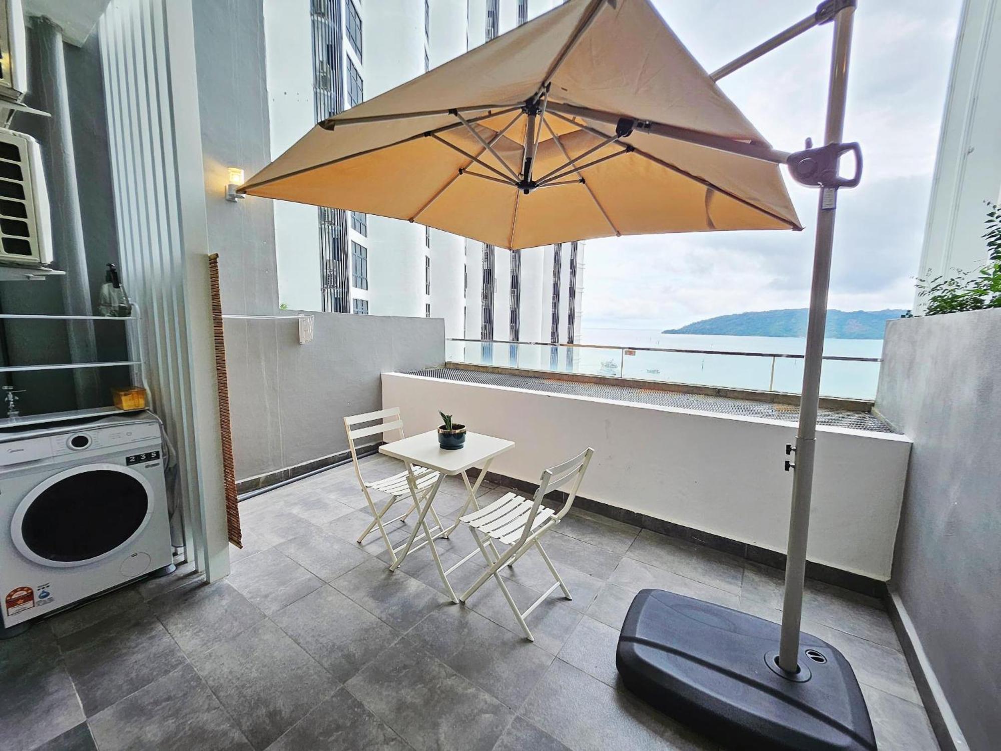 Apartment Seaside Pool View At Centre Kota Kinabalu