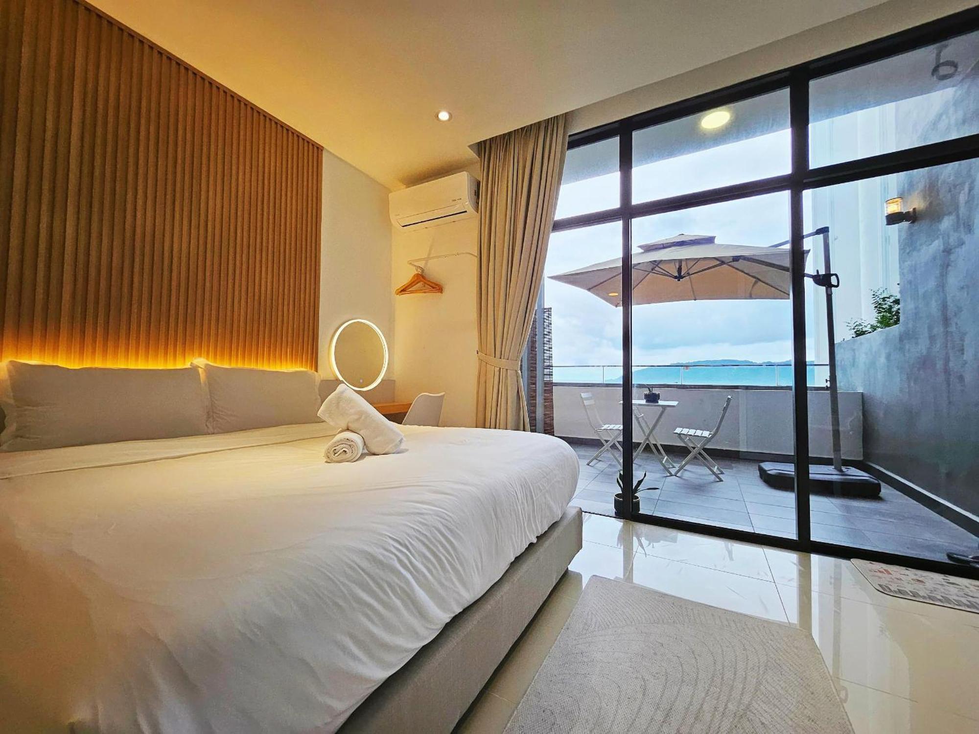 Apartment Seaside Pool View At Centre *